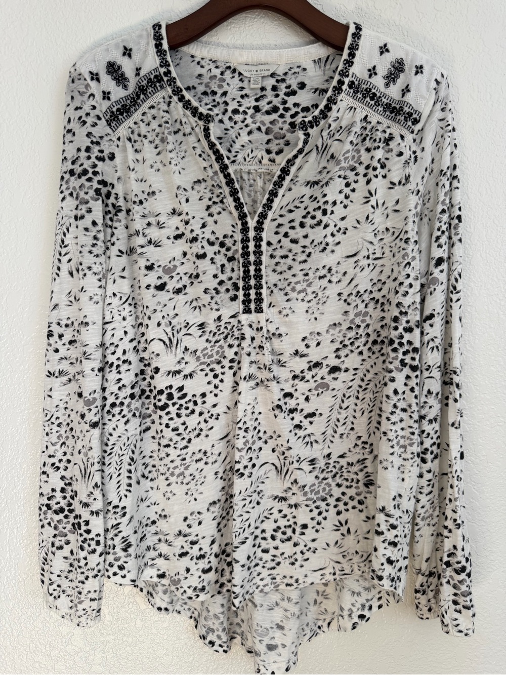 Lucky Brand Embroidered Boho Peasant Top Size Large